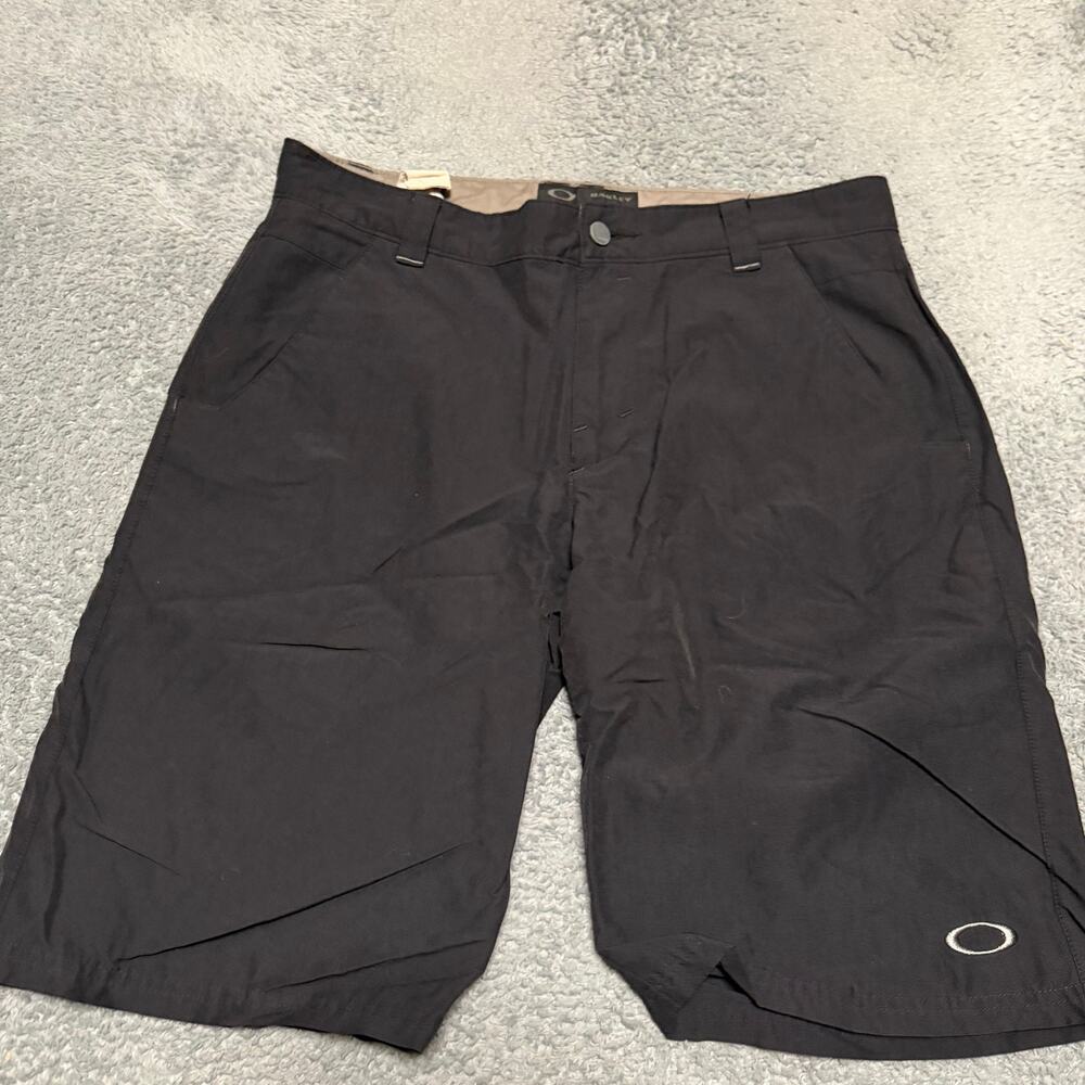 Oakley Shorts Mens 34 Black Performance Golf